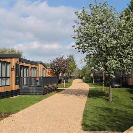 Sandy Balls Holiday Village Fordingbridge Eksteriør bilde